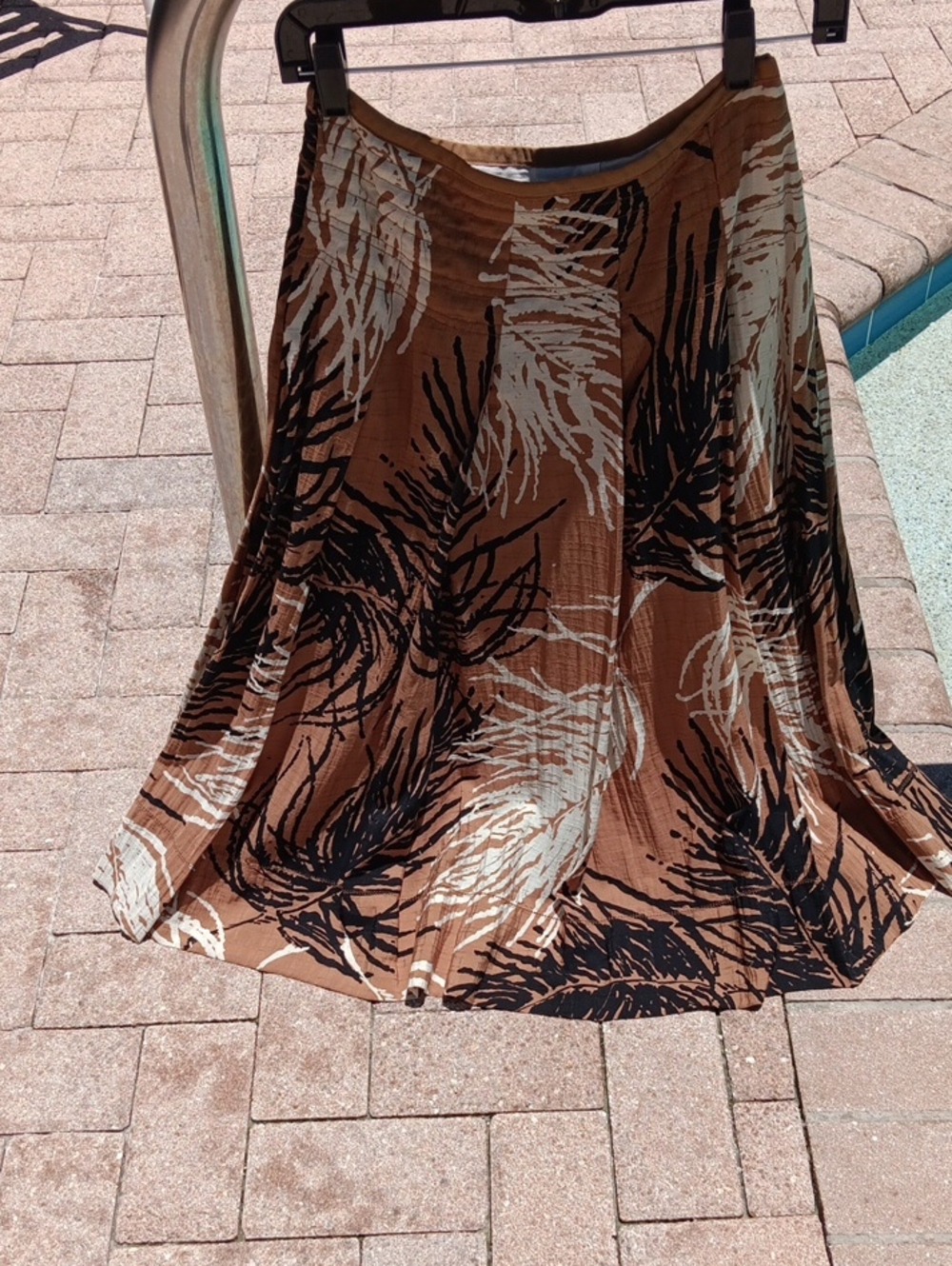 NIC+ZOE Brown, Black & Cream Printed Circle Skirt.Size 2.Vintage